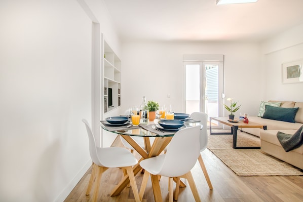 Apartment, 1 Bedroom | Living area