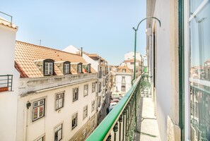 Family Apartment, 2 Bedrooms | Balcony