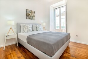 2 bedrooms, individually decorated, individually furnished - Olarias Terrace Lisbon (Lisbon)