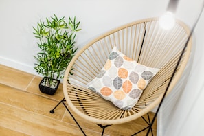 Maison, 3 chambres | Coin séjour | Télévision à écran plat de 100 cm avec chaßnes par cùble, télévision