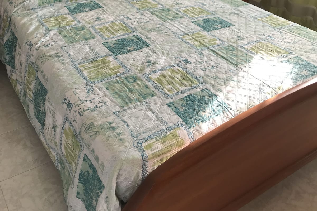 Triple Room (Maiella) | Desk, cots/infant beds, rollaway beds, free WiFi
