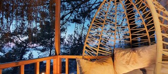 Rocas Roja Beach Hotel