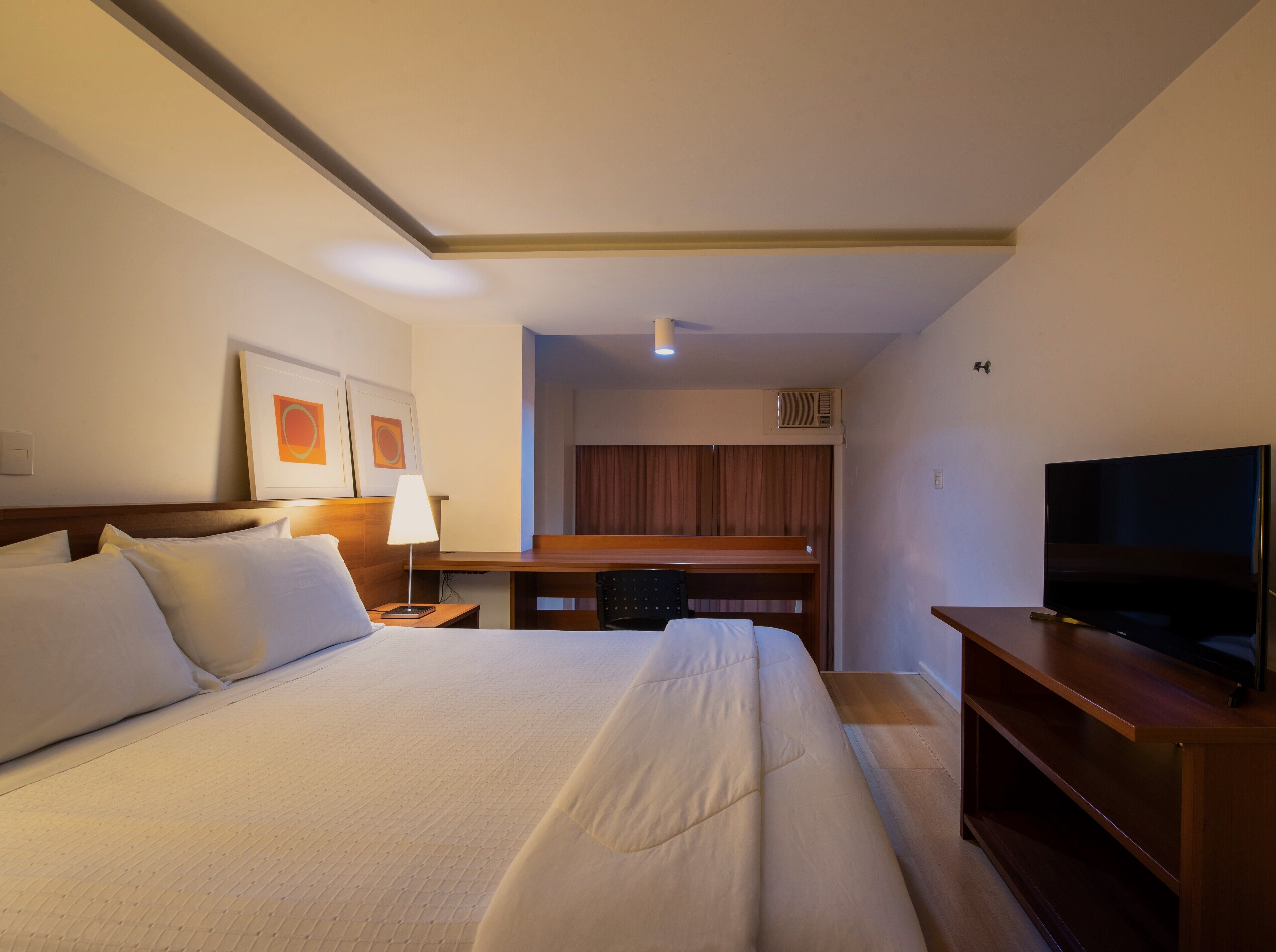 standard duplex (com escadas) | egyptian cotton sheets, premium bedding, pillow-top beds, minibar