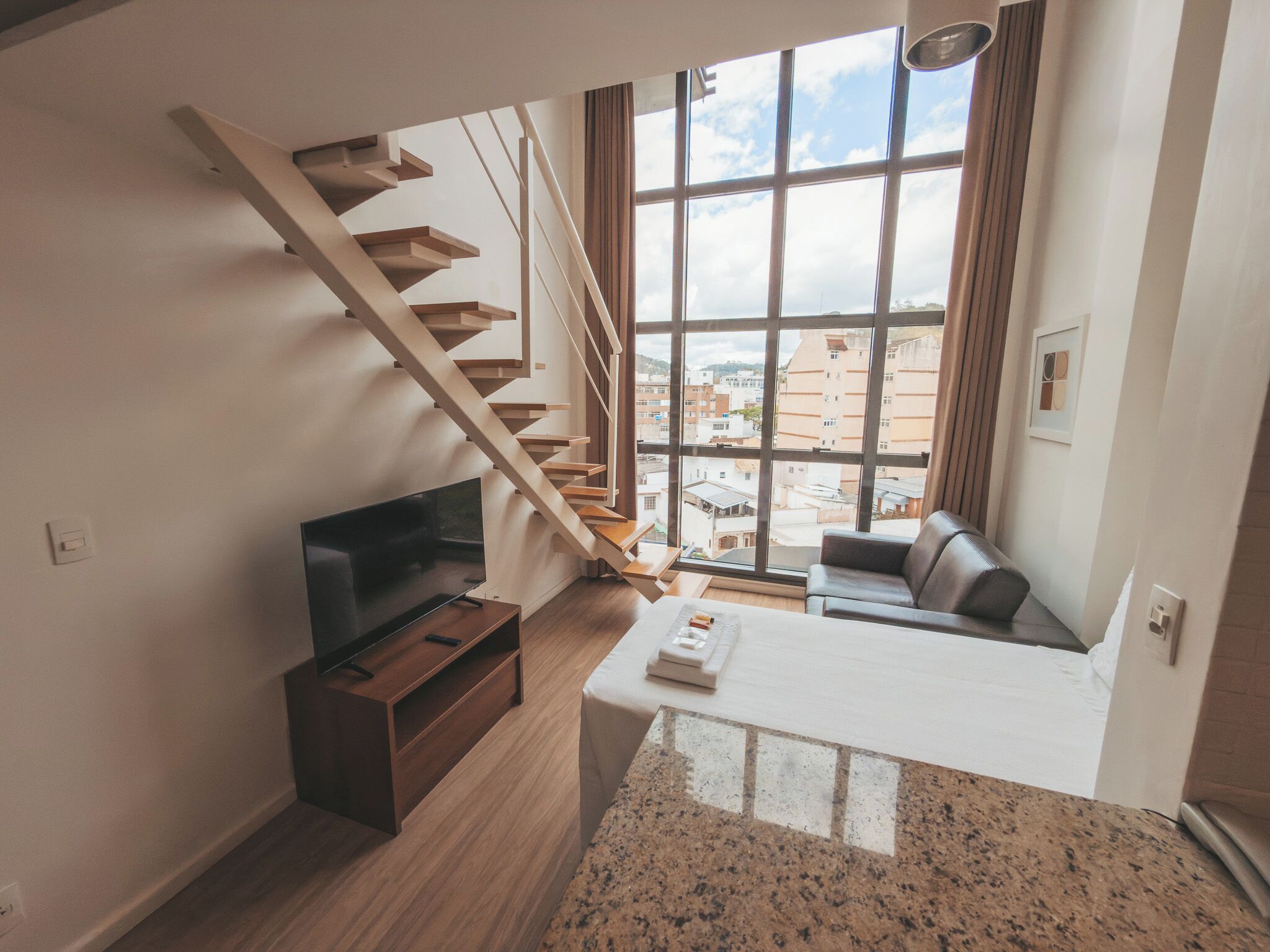 Executive Duplex (com escadas) | 1 bedroom, Egyptian cotton sheets, premium bedding, pillow-top beds