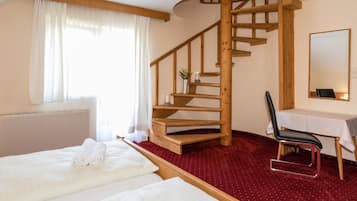 In-room safe, desk, free WiFi, bed sheets