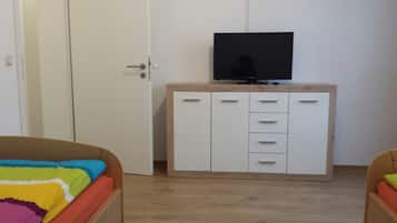 Free WiFi, bed sheets