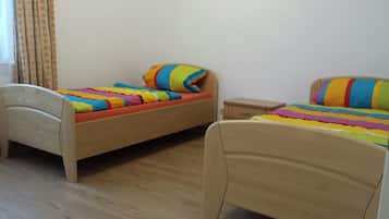 2 bedrooms, free WiFi, bed sheets