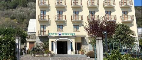 Fachada da propriedade