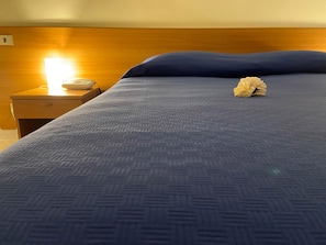 Chambre avec lits jumeaux | Literie de qualité supérieure, décoration personnalisée