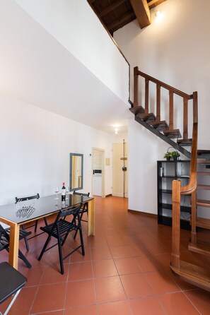 Appartement, 2 chambres | Coin séjour