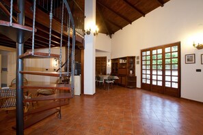 Villa, 4 Bedrooms | Living area - Villa Giulia (Maracalagonis)