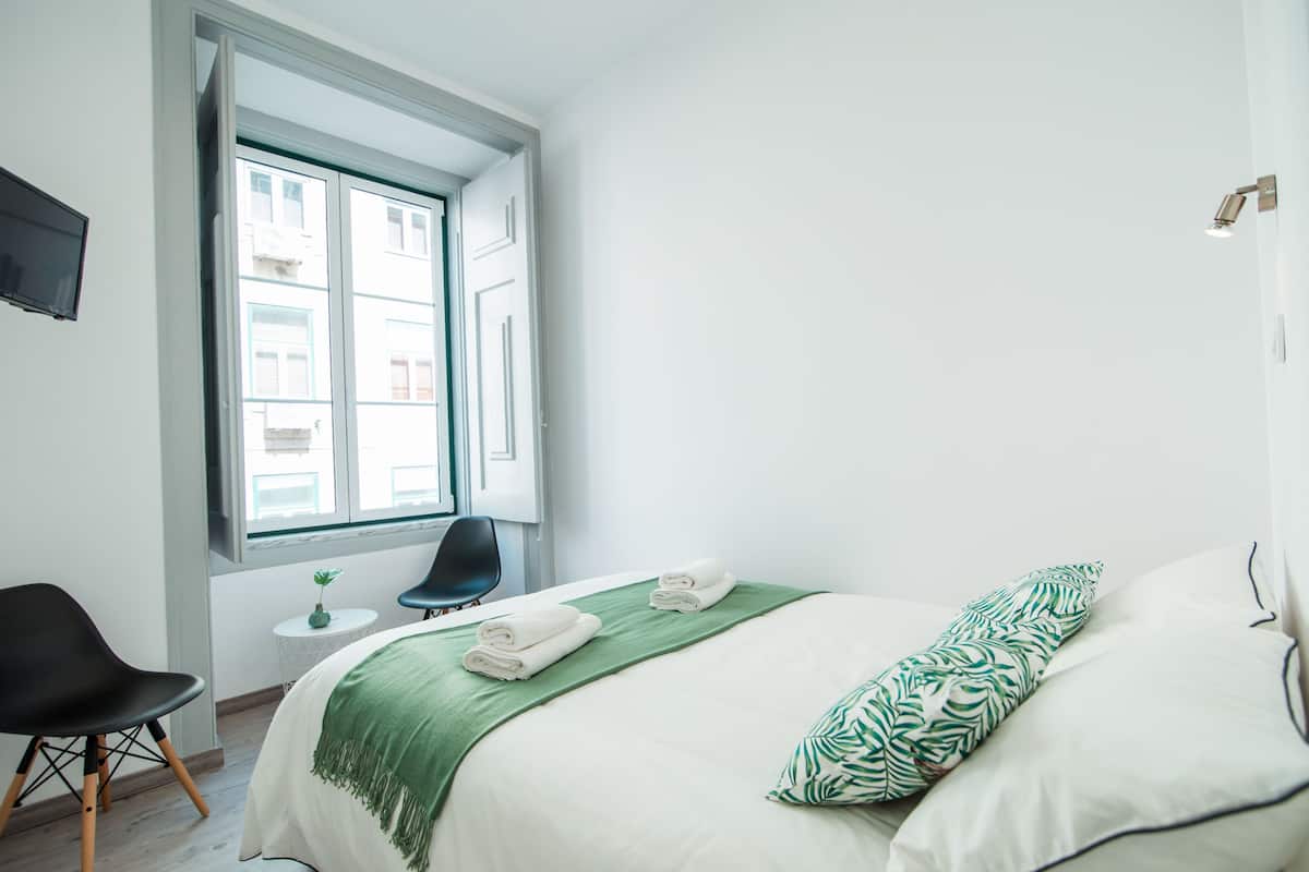 Classic Room (204) | Soundproofing, iron/ironing board (on request), free WiFi