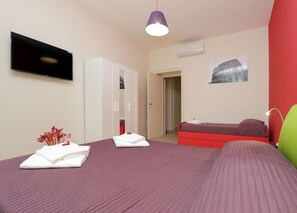 Apartment, 3 Schlafzimmer | 2 Schlafzimmer, kostenloses WLAN, Bettwäsche