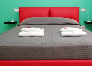 2 bedrooms, free WiFi, bed sheets - Lucky Domus Vatican apartment (Rome)