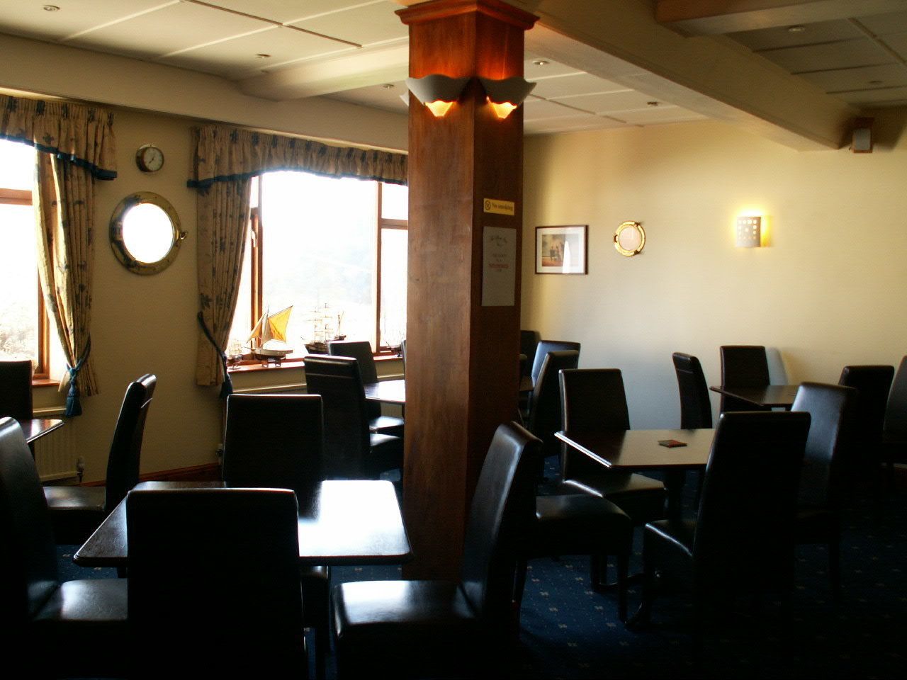 含每日英式早餐