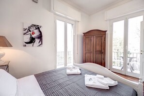 2 habitaciones, wifi gratis y ropa de cama