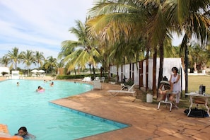 Outdoor pool - Mar Doce Hotel Boutique (Tres Marias)