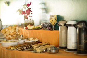 Petit déjeuner buffet compris tous les jours