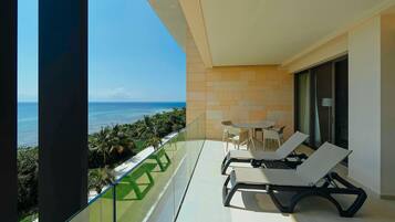 Minibar, in-room safe, alarm clocks