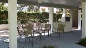 Área de parrilladas y picnic