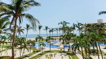 Condo, 2 Bedrooms | Pool | Outdoor pool