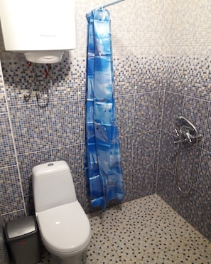 Chambre Économique | Fer et planche à repasser, Wi-Fi gratuit