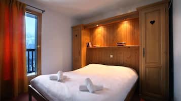 6 Schlafzimmer, Zimmersafe, Bettwäsche