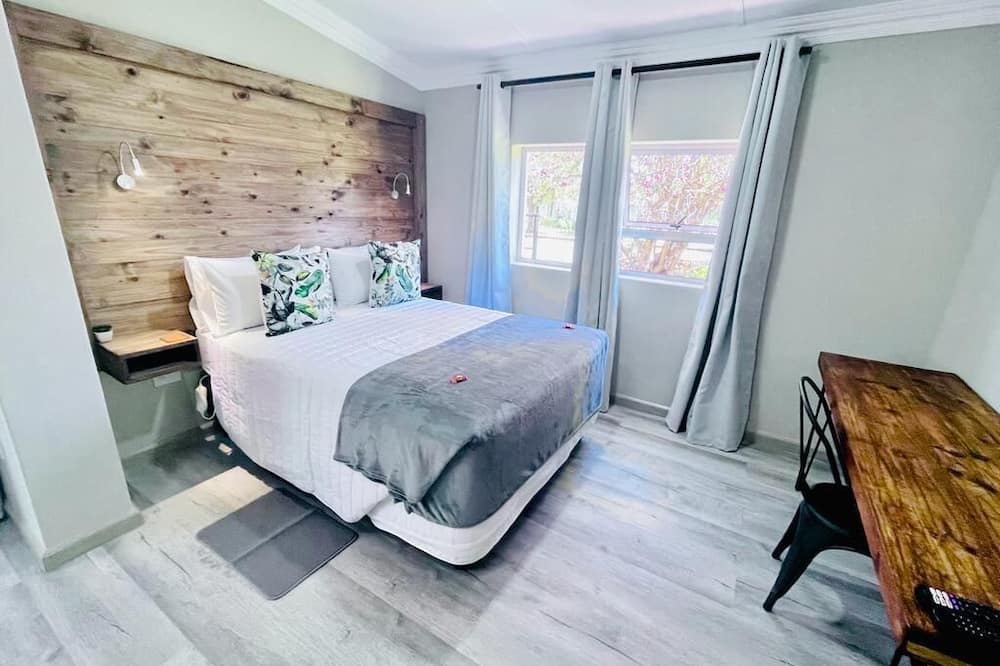 Madeira Bed