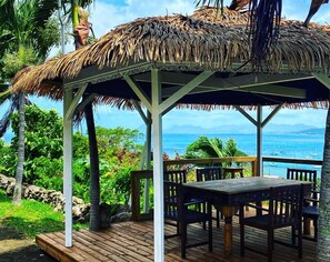 BBQ/picnic Area - Anoli Lodges Village (Sainte-Anne)