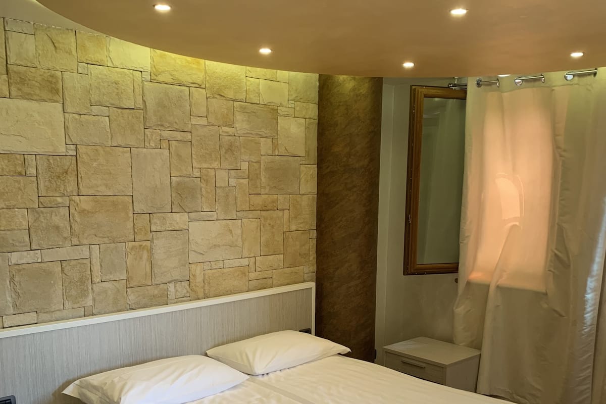 Quadruple Room | Premium bedding, minibar, desk, blackout drapes