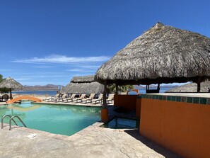 Exterior - Los Vientos Hotel (Bahia de los Angeles)