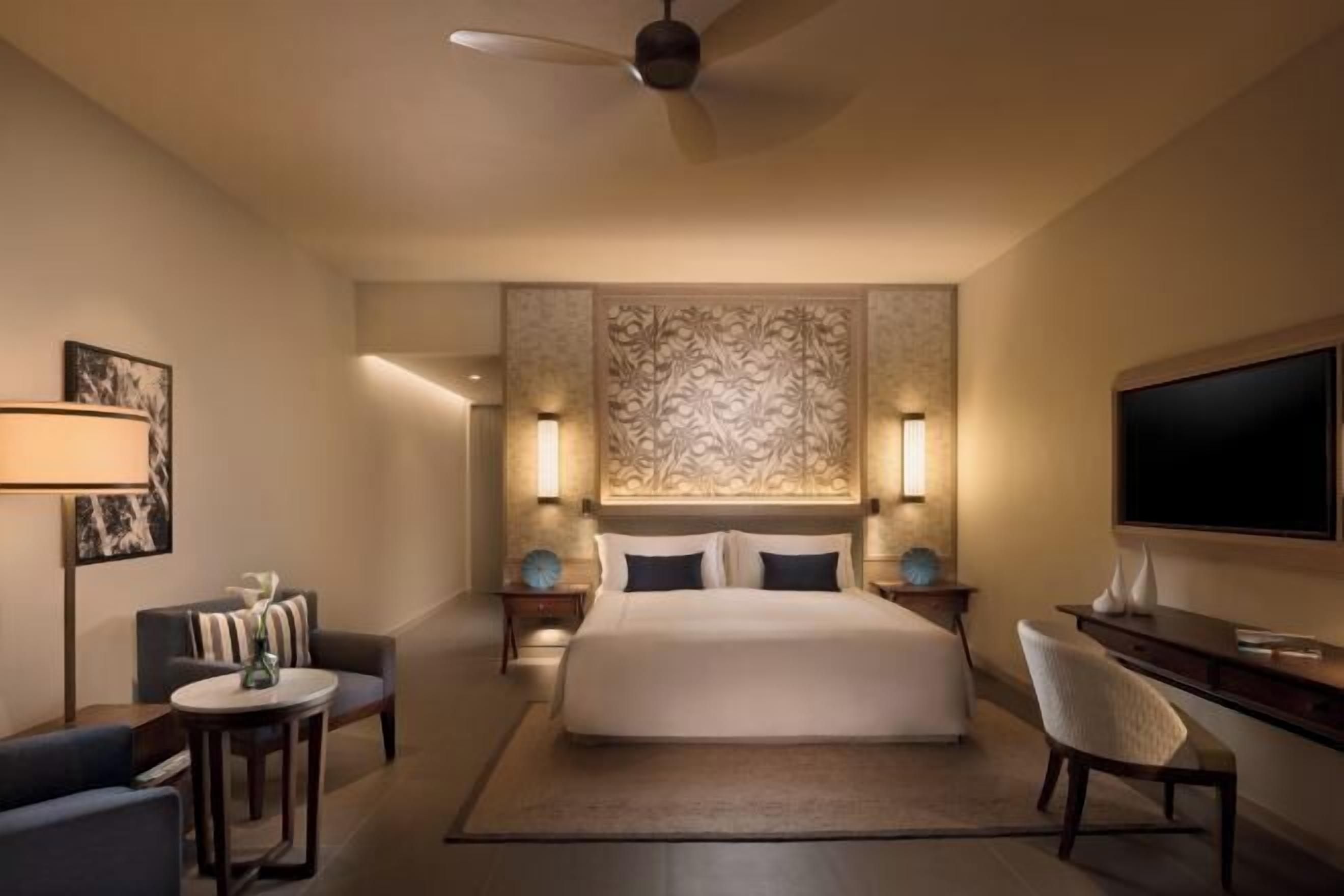 Ropa de cama de alta calidad y minibar 