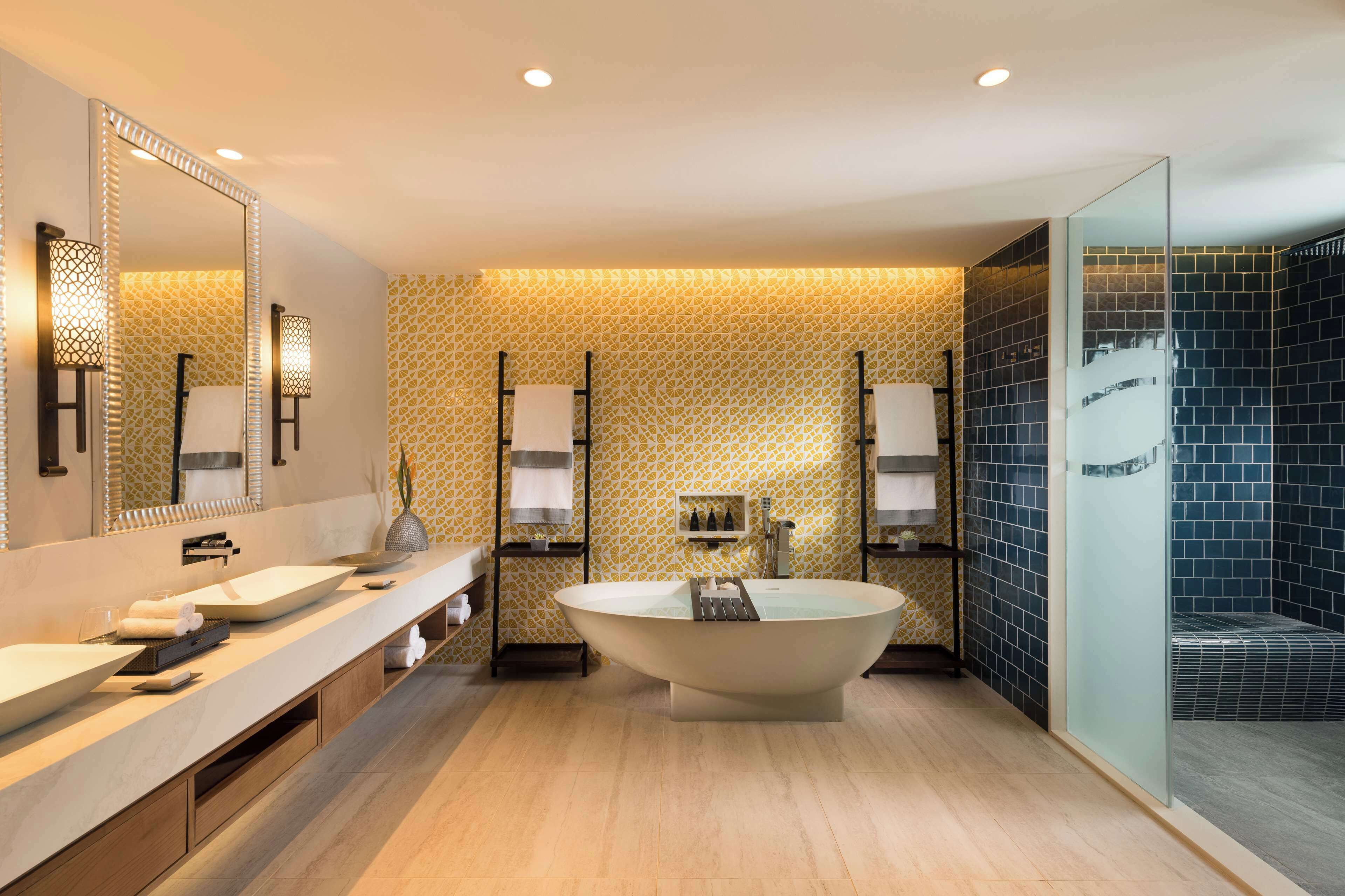 separate bathtub and shower, rainfall showerhead, free toiletries