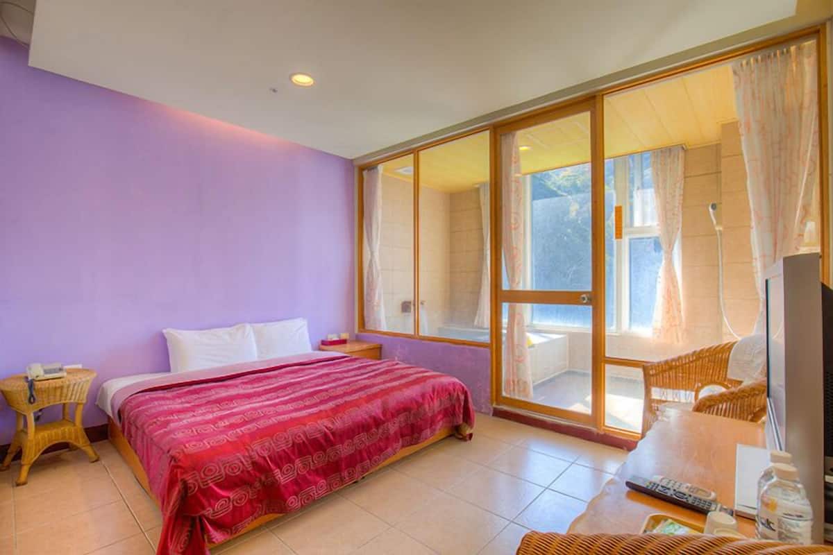 Double Room with view (SA) | Blackout curtains, free WiFi, bed sheets