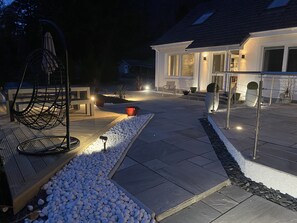 Front of property - Invercreran Lodge Luxury Bed & Breakfast (Appin)