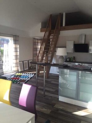 Immagine non classificata, 5 di 22, pulsante