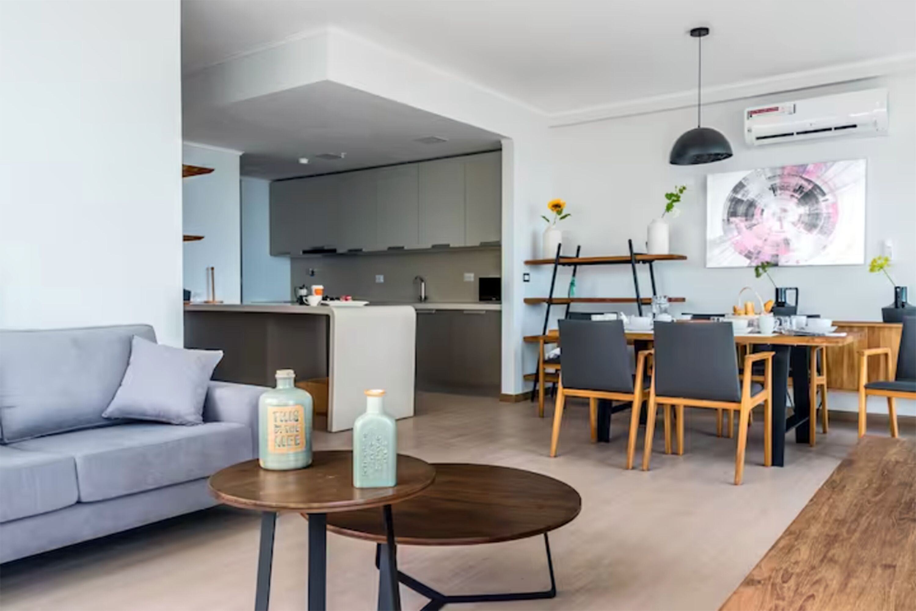 Smart TV 60 pollici con canali via cavo, TV