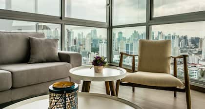 Homey Charming Ocean View