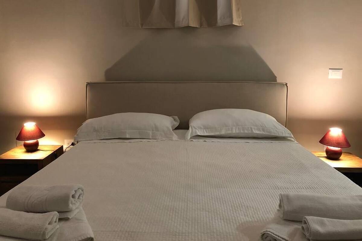Individually decorated, individually furnished, cots/infant beds