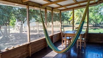 House, 2 Double Beds, Kitchenette | Terrace/patio