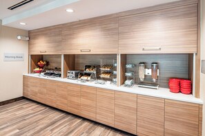 Dagelijks continentaal ontbijt inbegrepen