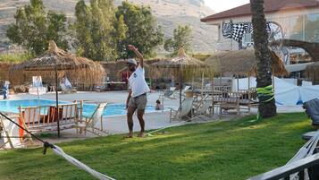 Seasonal outdoor pool