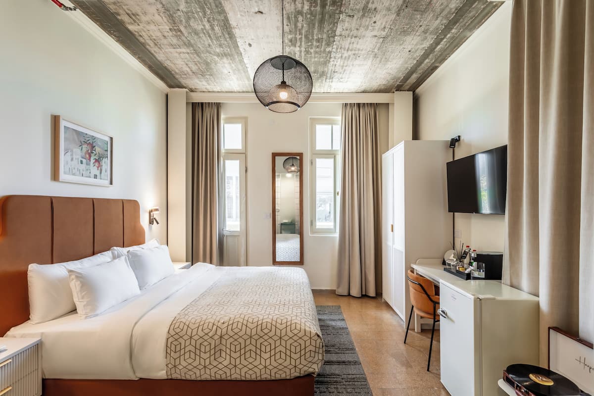 Artist Balcony | 1 bedroom, premium bedding, memory foam beds, desk