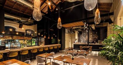 THE GUTMAN TLV - Neve Tzedek