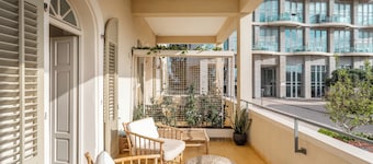 THE GUTMAN TLV - Neve Tzedek