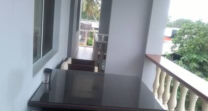 Tropicana Motel & Backpackers