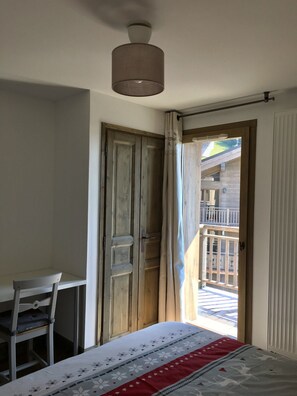 1 Schlafzimmer, Bügeleisen/Bügelbrett, kostenloses WLAN