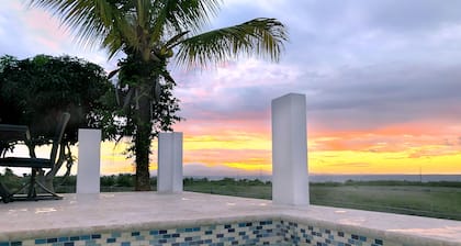 Amazing Views with Pool