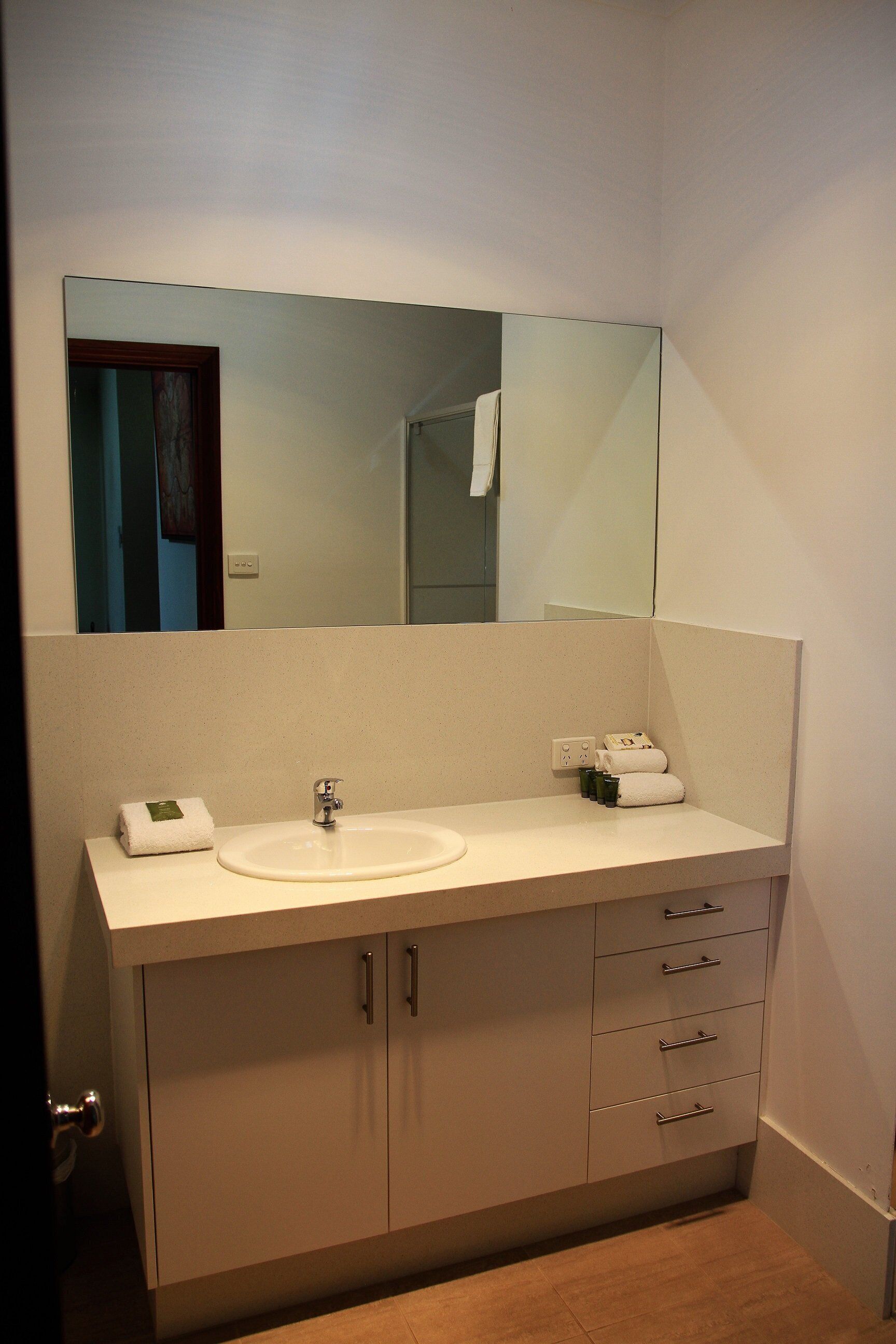 2 Bedroom Garden Chalets — image 8