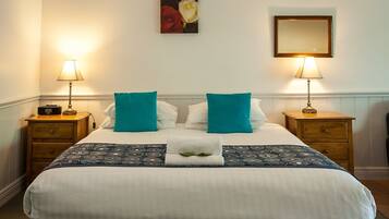 1 chambre, fer et planche Ă repasser, draps fournis